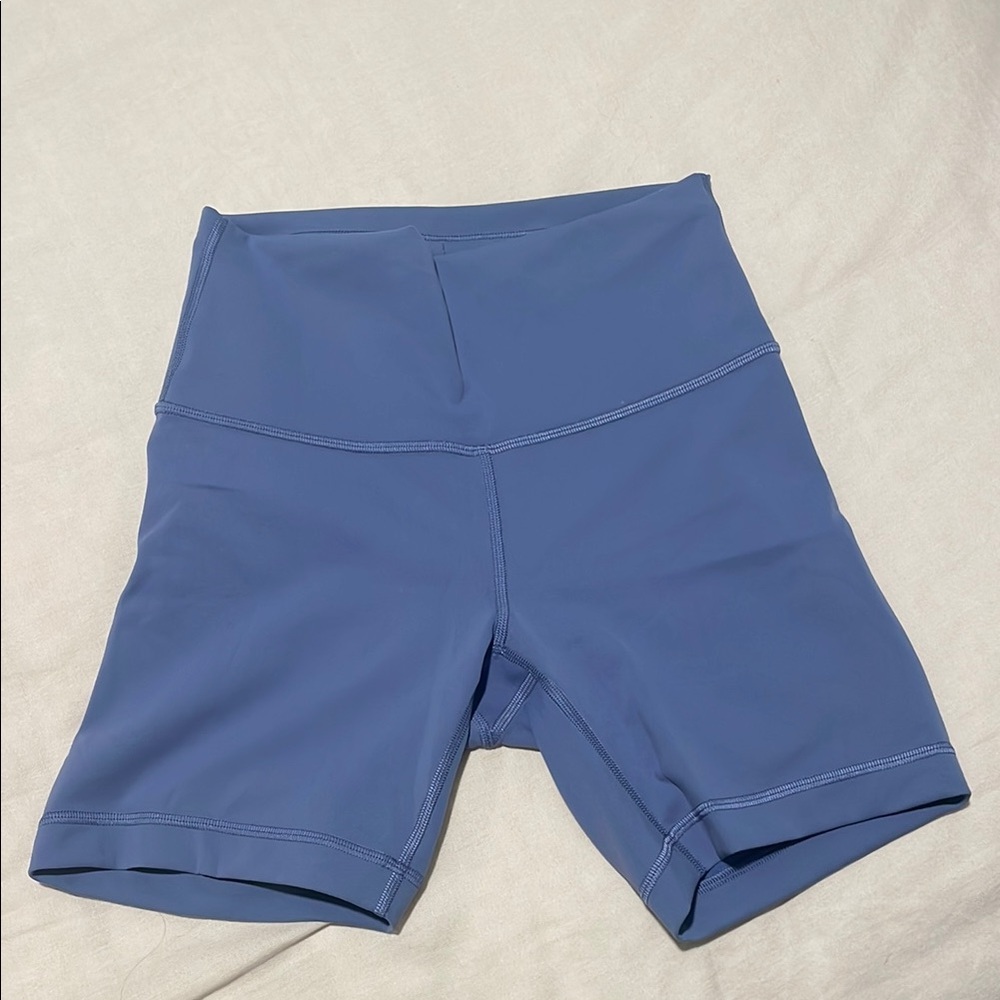 Lululemon Women's Blue High-Waisted Shorts